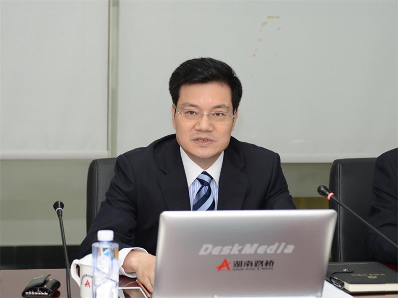 维多利亚老品牌vic(集团)官方网站