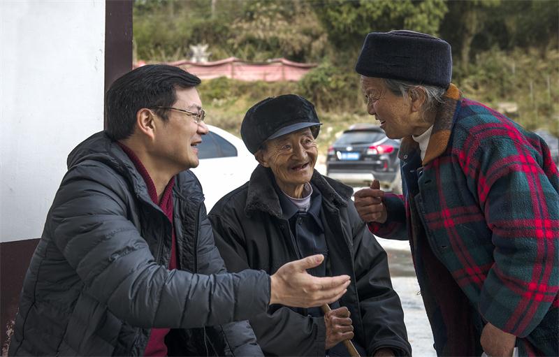 维多利亚老品牌vic(集团)官方网站