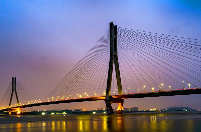 维多利亚老品牌vic(集团)官方网站