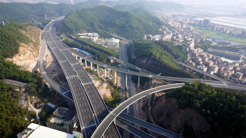 维多利亚老品牌vic(集团)官方网站